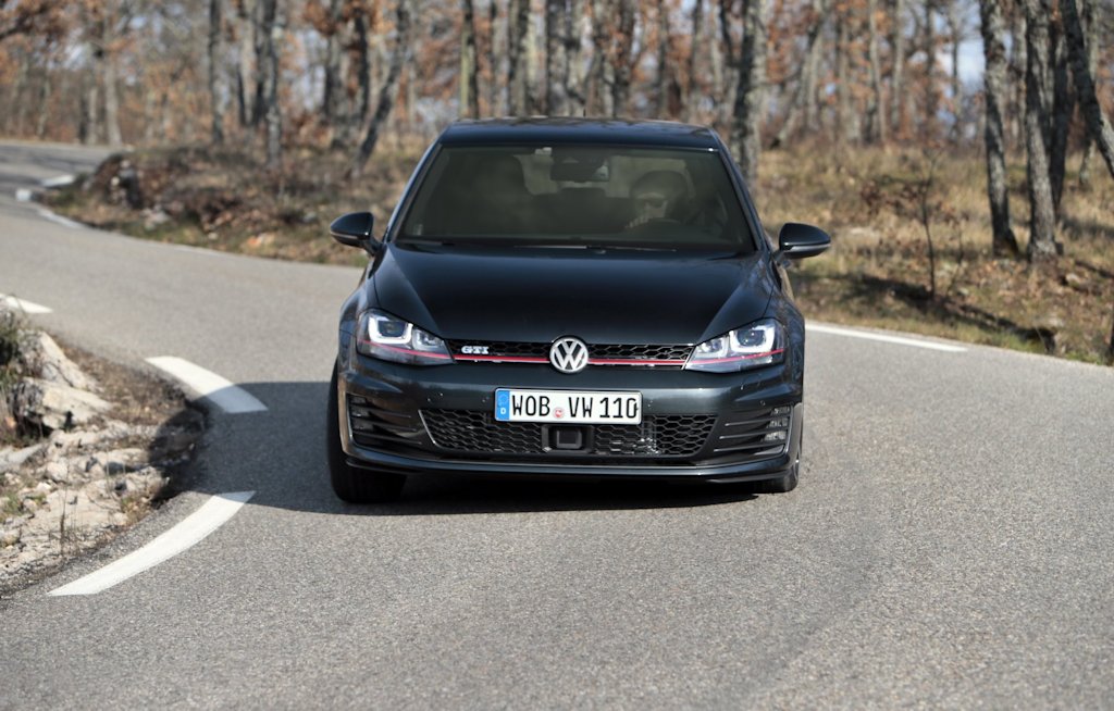 Volkswagen Golf GTI Performance (5G)